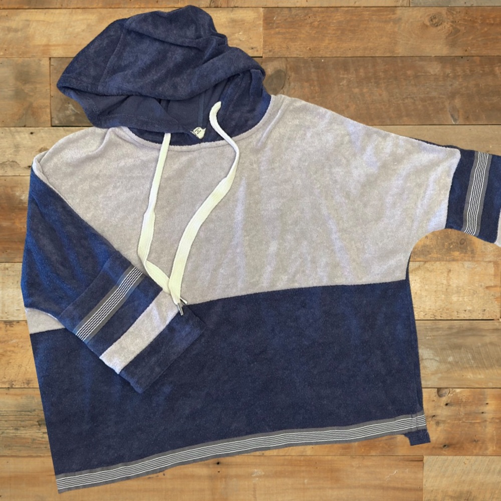 Oversized Boutique Blue & Gray HOODED Long Sleeve Top Women’s Size Medium